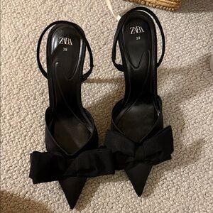 Zara Black Women's Heels with Bow Accent